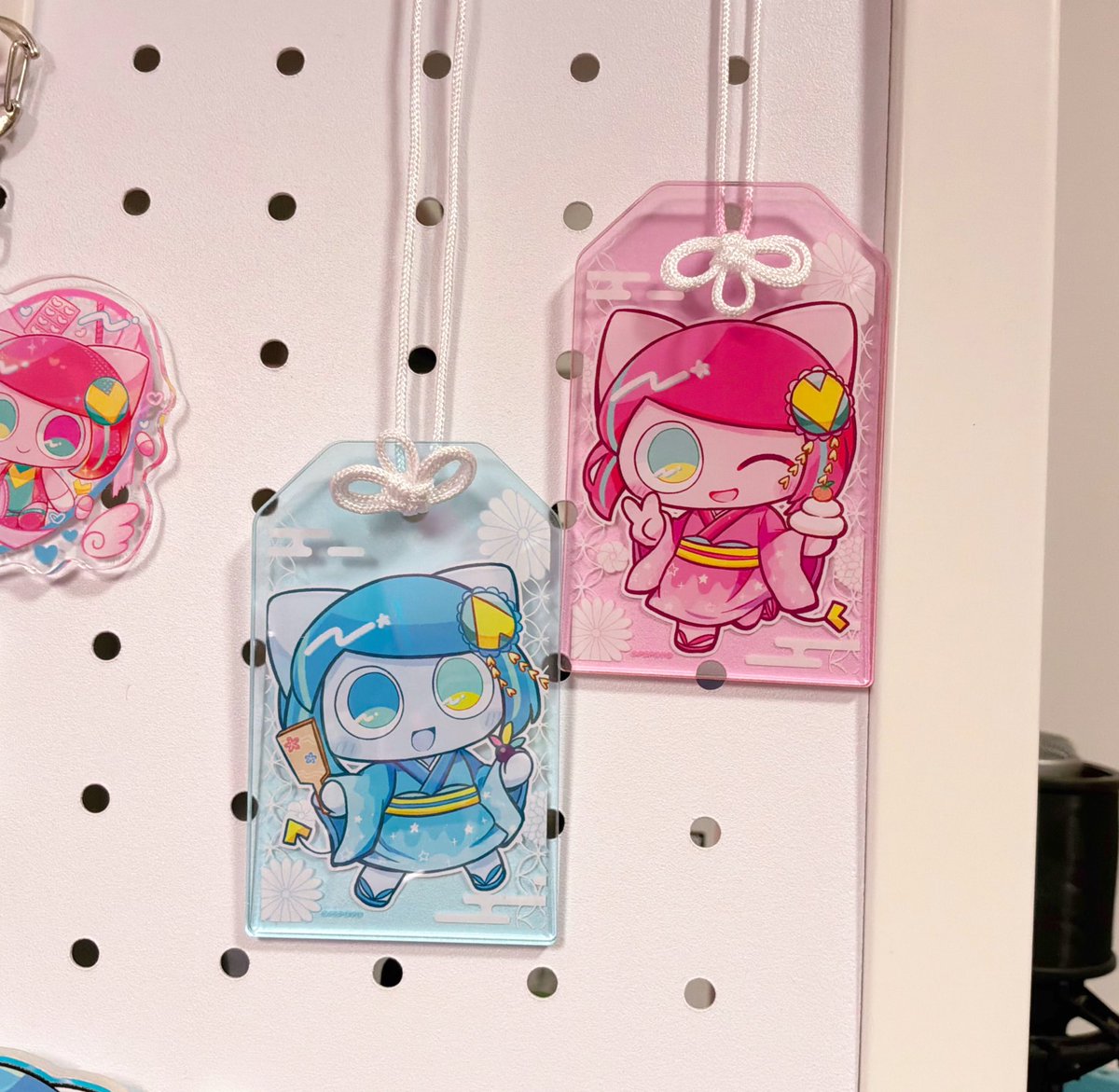 アクリルお守りが届きました
かわいいです