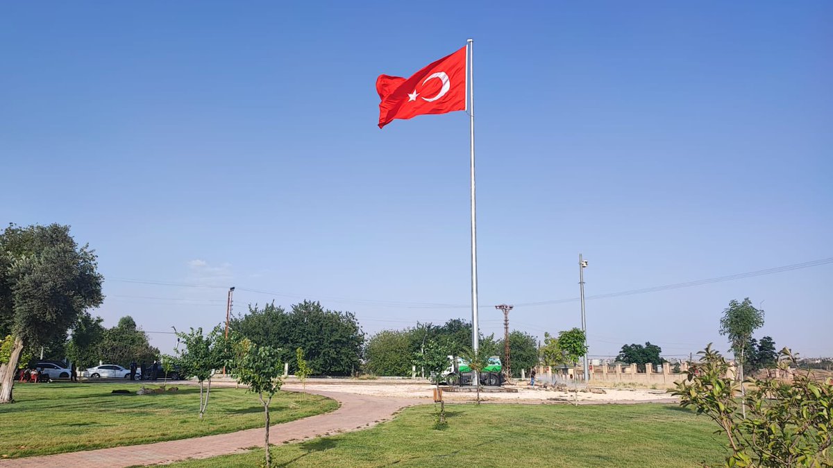 Nusaybin–Kamışlı sınır hattında şanlı bayrağımıza yönelik YPG terör örgütü yandaşları tarafından gerçekleştirilen alçak saldırıyı lanetliyorum. Ay yıldızlı al bayrağımız, şehitlerimizin  kutsal emaneti, milletimizin namusudur. Bayrağımız için milletimizin her bir ferdi şehadete