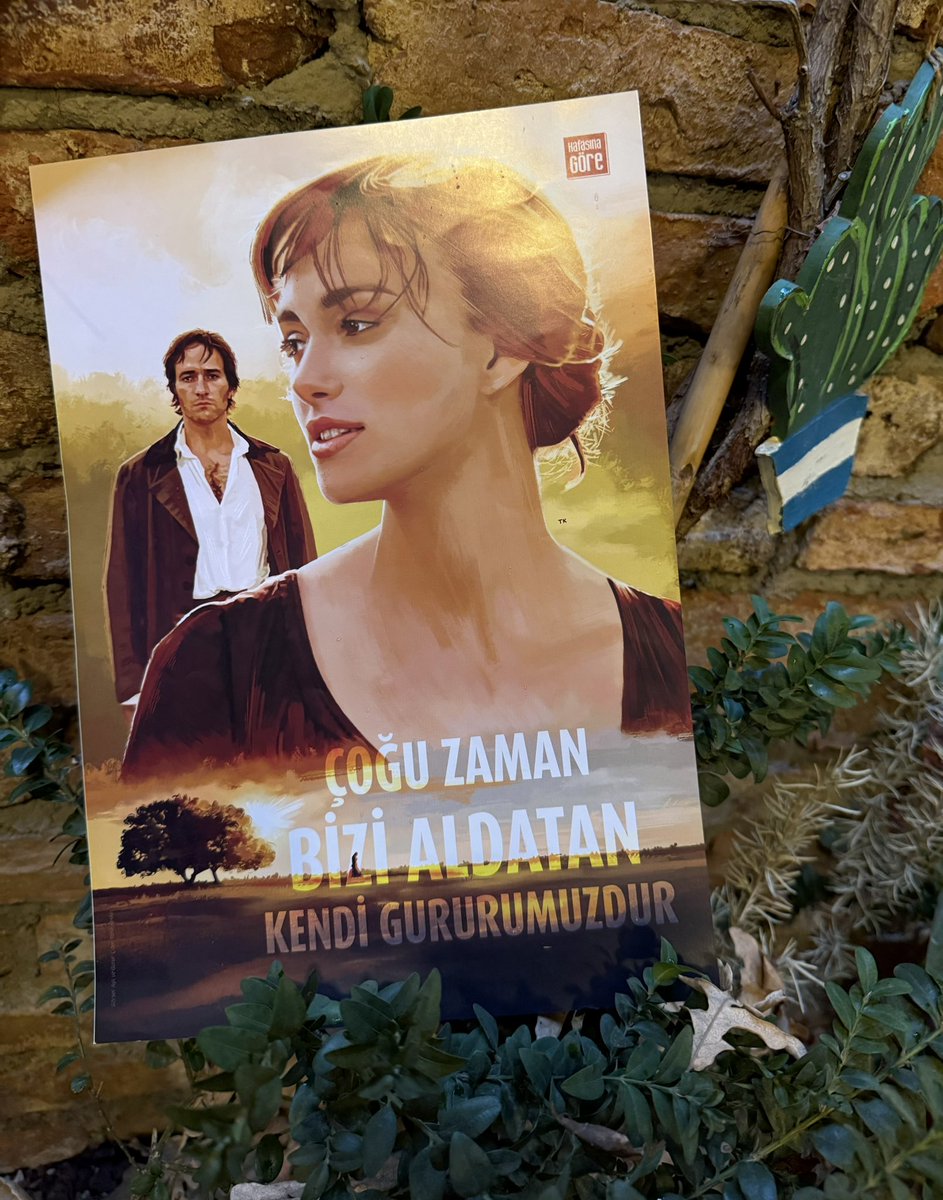 Çoğu zaman bizi aldatan kendi gururumuzdur ❤️
#JaneAusten #AşkveGurur #GururveÖnyargı

#KafasınaGöreDergi 
#Ocak - Şubat sayısı çıktı! 

Aşk ve Gurur Takvim ve Poster hediyeleriyle birlikte tüm Türkiye’de gazete, dergi satan Marketler, Kitabevleri ve  bayilerde!