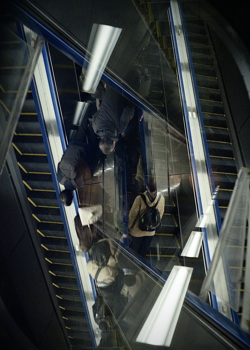 mtkFE's tweet image. 回廊

Lomo MC-A + Splitzer / Lomography COLOR NEGATIVE400 #lomomca