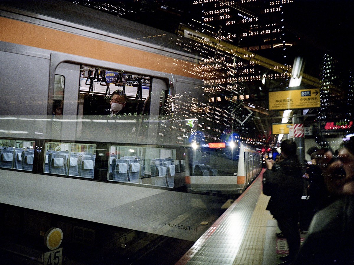 mtkFE's tweet image. 中央線　

Lomo MC-A + Splitzer / Lomography COLOR NEGATIVE400 #lomomca