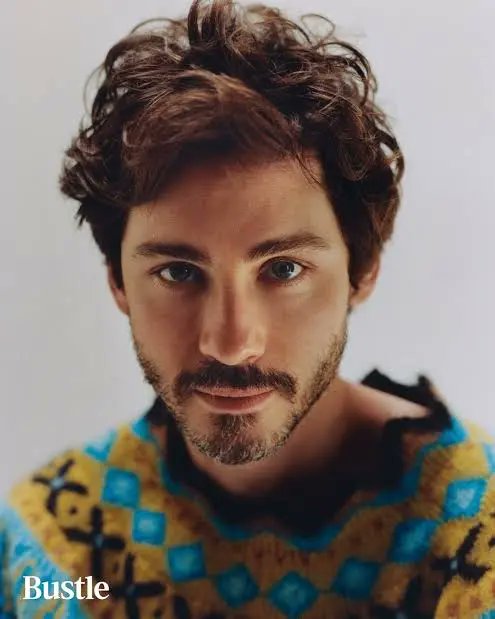 Angel89Blue's tweet image. Dang. Percy Jackson grew up 😳😳😉😉🫠🫠