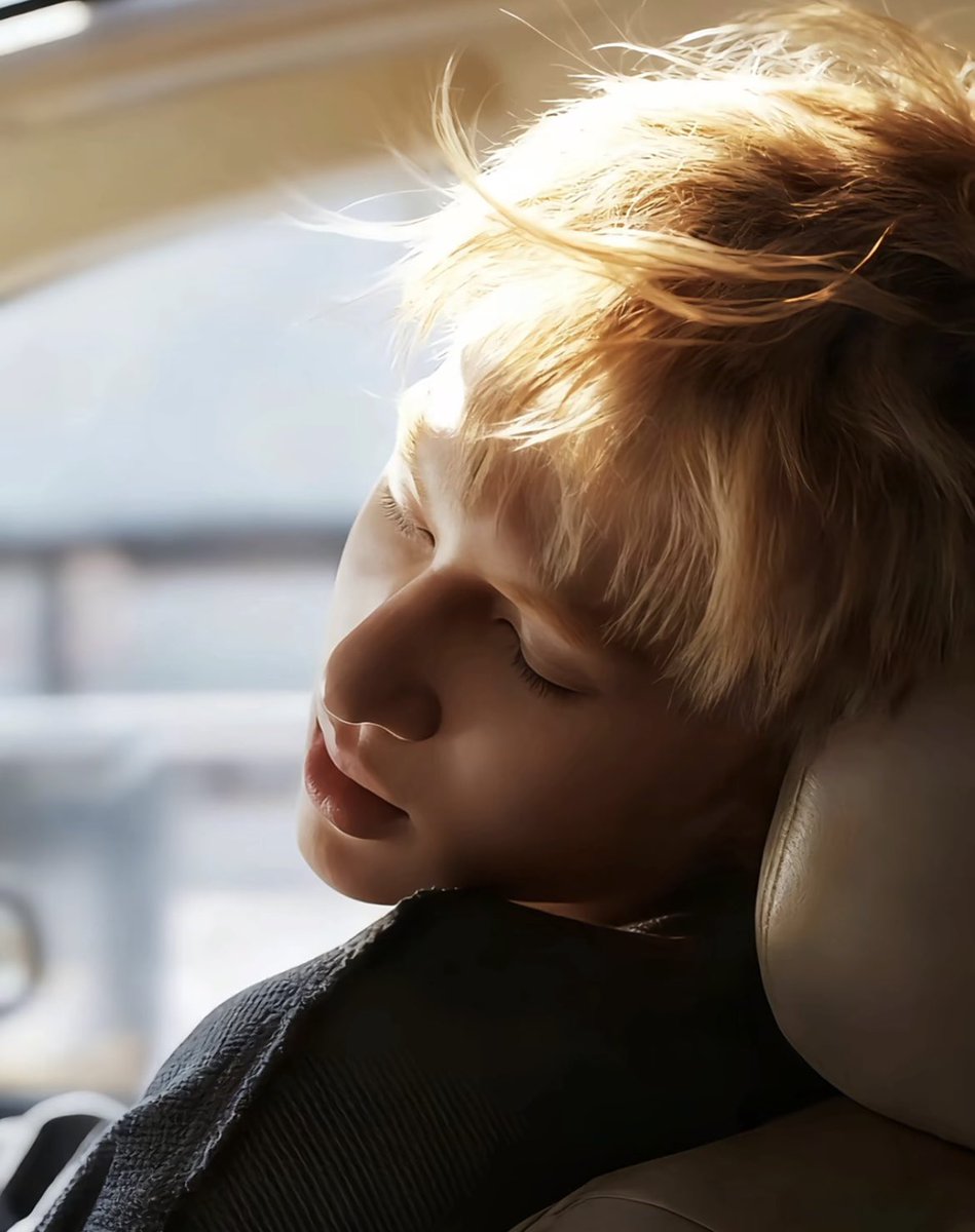 bulibulizz's tweet image. 마틴 잘장