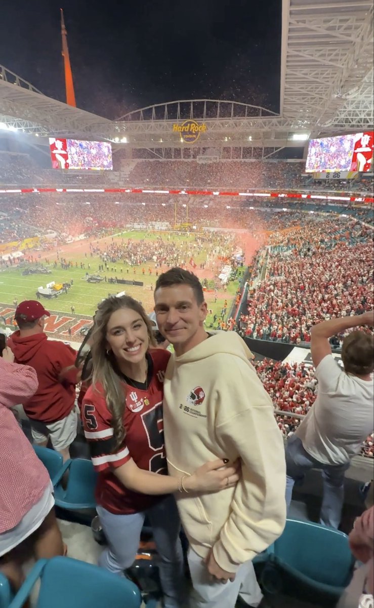 Alyssa Andrews tweet media