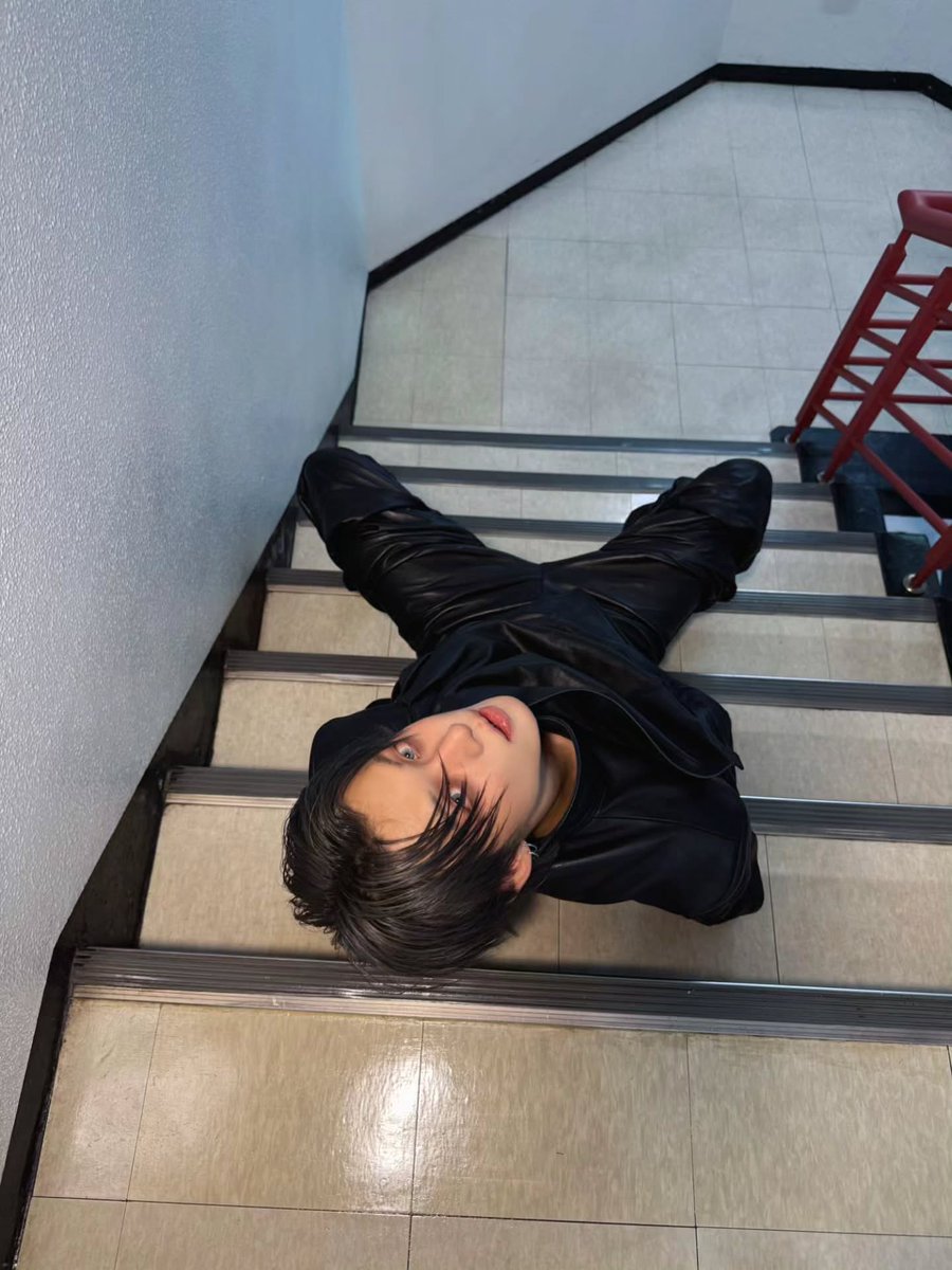 lovers_zine's tweet image. Hacemos un #𝚌aᥒ·她可以ʼ𝚜o𝚜 porque el #𝑙o𝑣ǝꕀ𝐭u͞𝕟es es hoy y están todos invitados al #𝓈o͞uᥣma𝐭ǝsː𝔡ᥱ𝕓u𝐭 que estoy seguro que nuestras niñas lo harán increíble. 

𝕥𝑤inklǝ̤ 𝚔oü𝗵eɪ፝ ❀꫶᳜᳝ᰭ🌸 𝓁o𝒗e