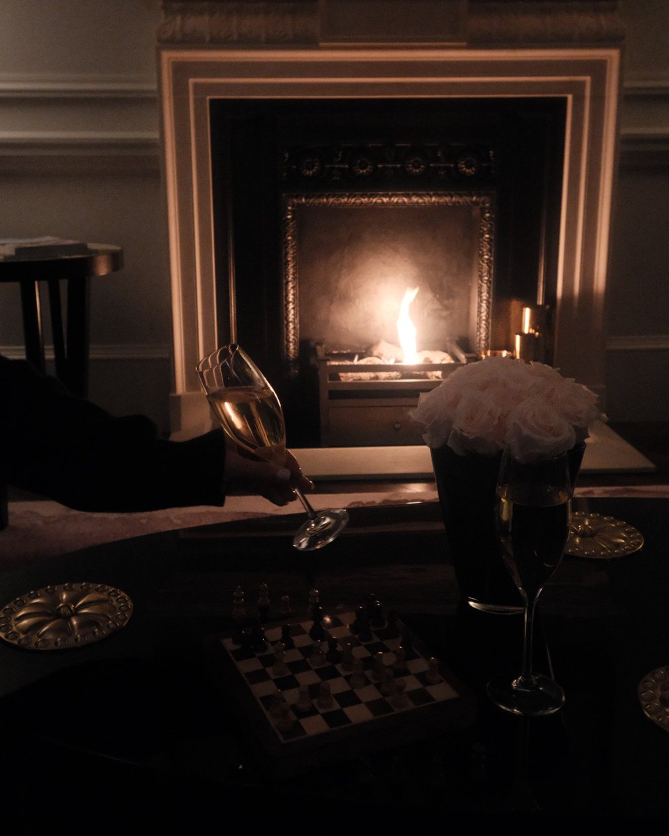 FSLondon Tower Bridge tweet media