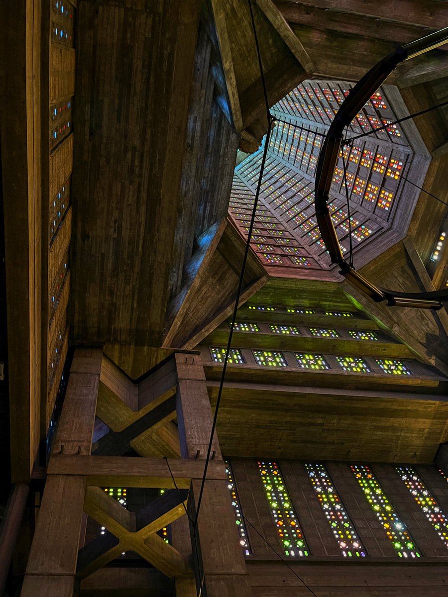 carré d’as tweet media