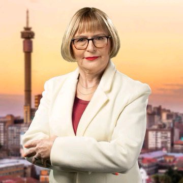 LeratoPillayZA's tweet image. Johannesburg who are we voting for?
Retweet 🔄 for Uncle Herman
Like ❤️ for Helen Zille 👇