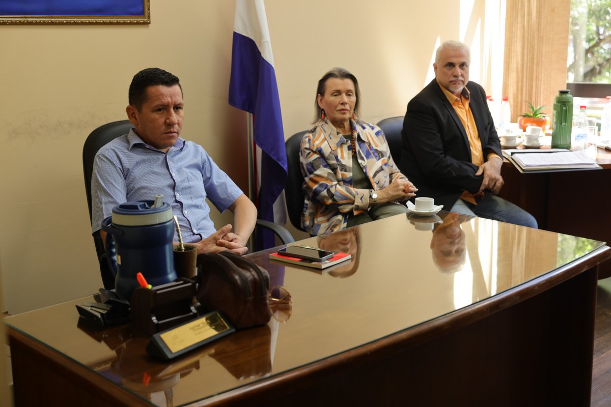 SenadoPy tweet media