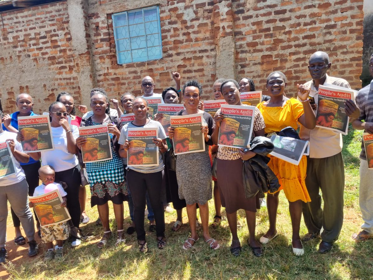 UzalendoSjc's tweet photo. As World's elites meet in Davos for the WEF, we joined HRDs and community members in Vihiga during USAWA BARAZA to discuss how #WEF2026 impact communities. Participants lamented how multinationals interfere with gold mines, disadvantaging communities and benefits the powerful. https://t.co/MHWN2ThWWk