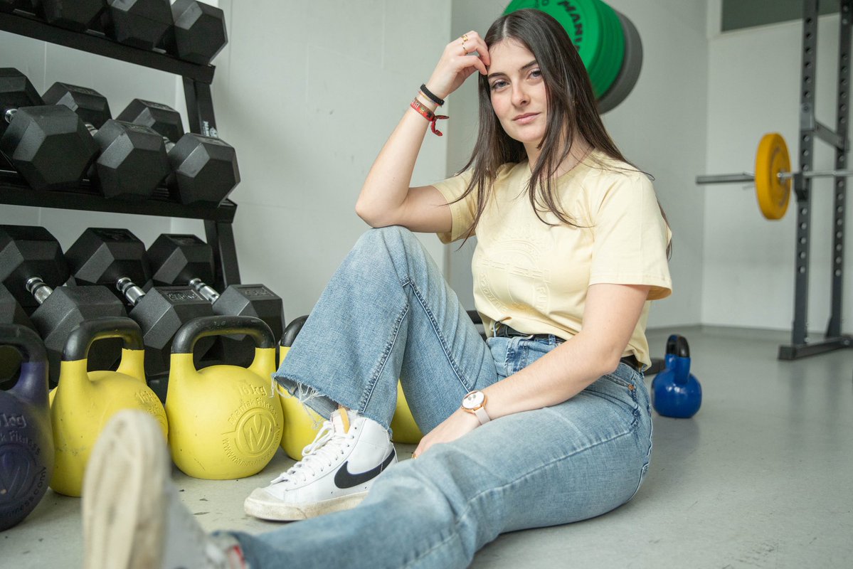 Burgos_CF's tweet image. 👕 ¡Nueva camiseta BCF!

💛 Del color de los campos de Castilla y con el escudo estampado 🛡️

¿Quieres la tuya? Pues ya disponible en la Tienda Online y en cualquier #BCFTienda física 🛒

#BurgosCF