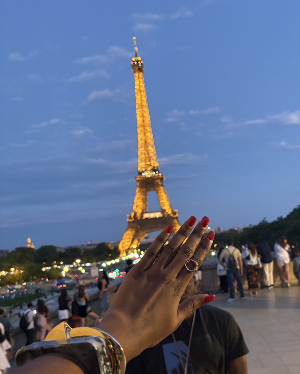 Miss_.Asare tweet media