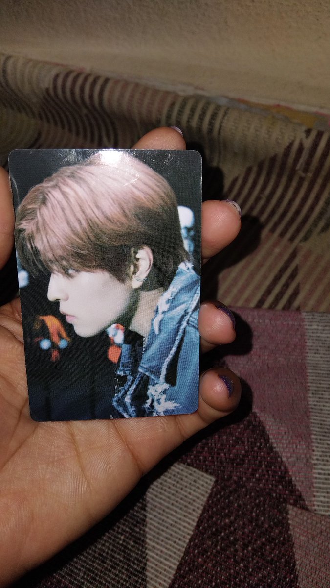 Jesscuda's tweet image. O photocard q veio de brinde eu to encantada.. tão lindo 🥹