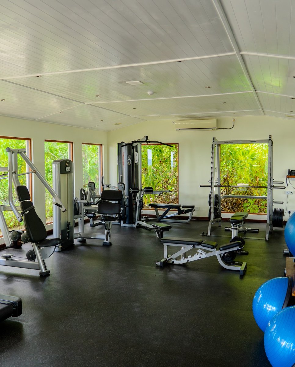 Because balance is everything… From morning workouts to evening stretches, Komandoo’s gym keeps you energized for every island adventure.

More details: komandoo.pulse.ly/uogajhfa9o

#Maldives #VisitMaldives #Fitness #Resort #KomandooMaldives