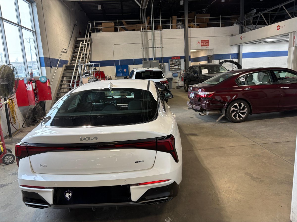 Gabe's Collision tweet media