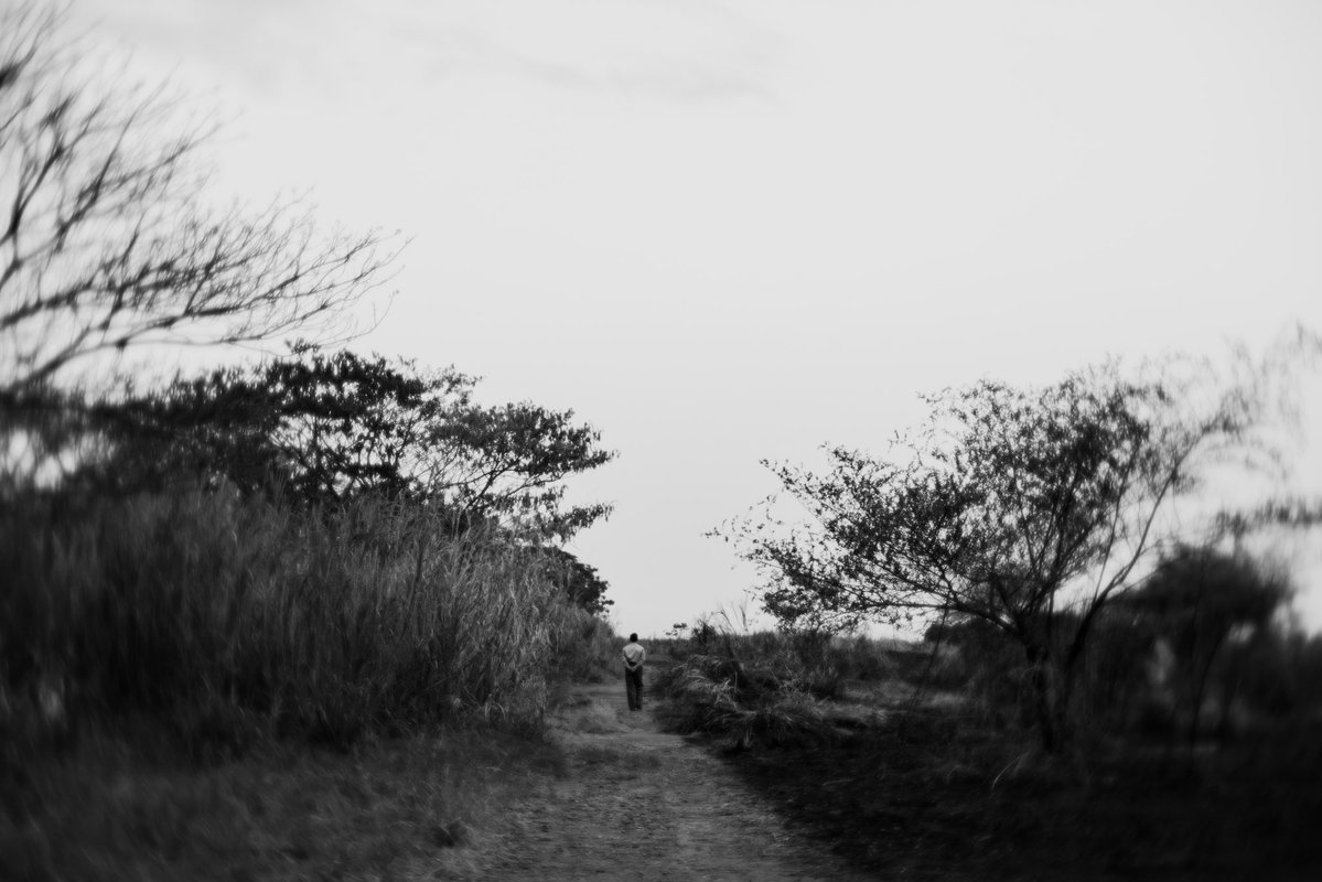 hey_rocket's tweet image. BTS on set for Quezon (2025) 

instagram.com/p/DTu4pUFkunR/…