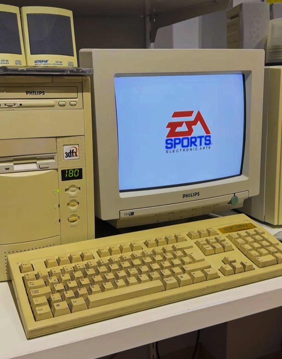 0xBueno_'s tweet photo. back then this logo meant complete games https://t.co/9vkTZU7bMq