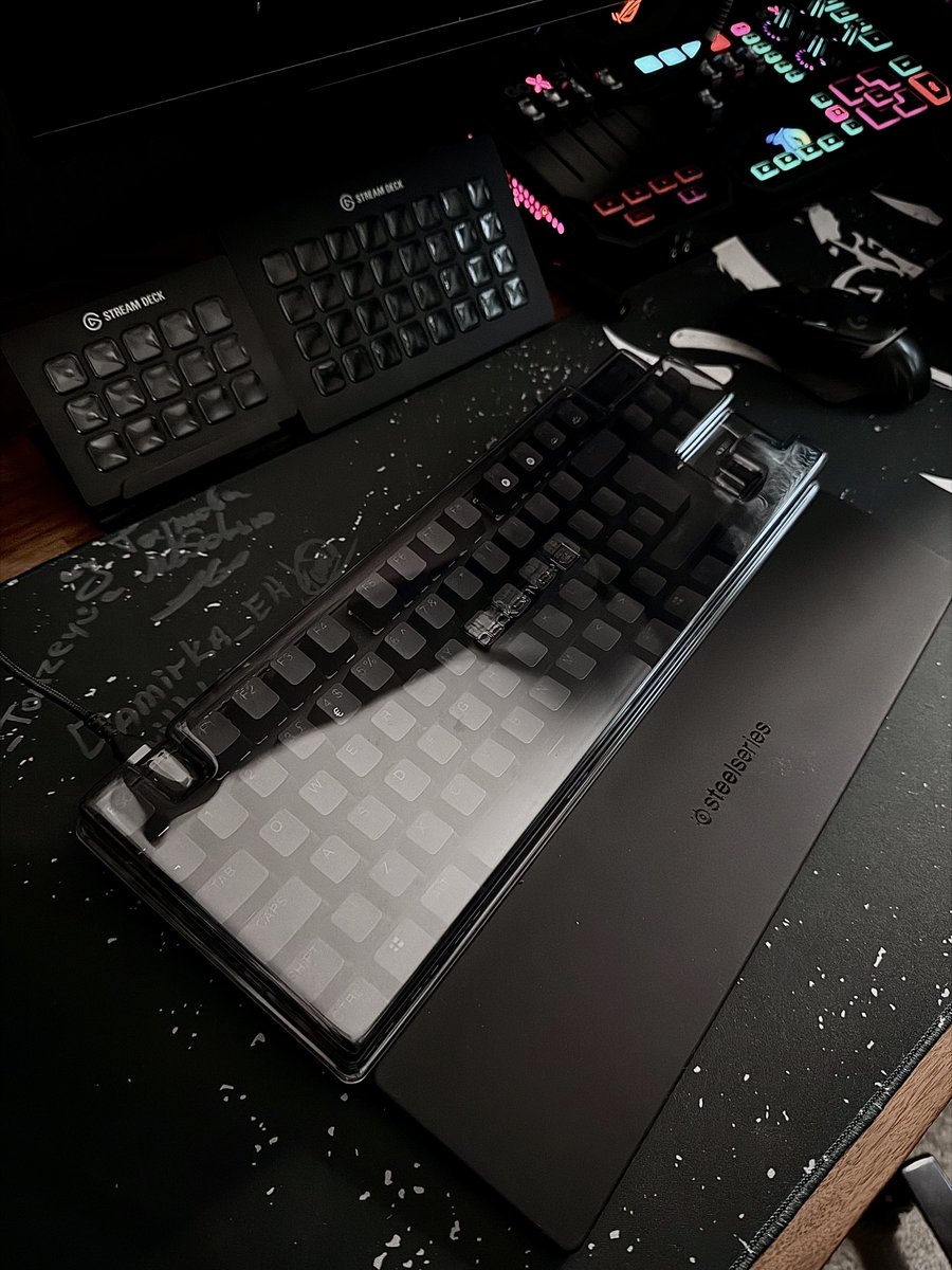 Thank you <a href="/Decksaver/">DECKSAVER</a>, great product 🤘🏼