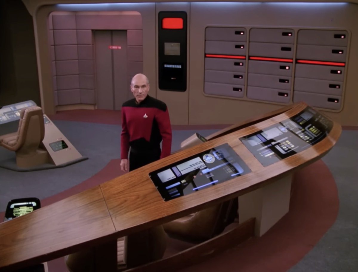 LumpyTheCook's tweet image. An underrated detail in Star Trek TNG is the lacquered wood paneling for the Enterprise-D bridge computer consoles. Very tasteful bit of 80s aesthetic sensibilities.