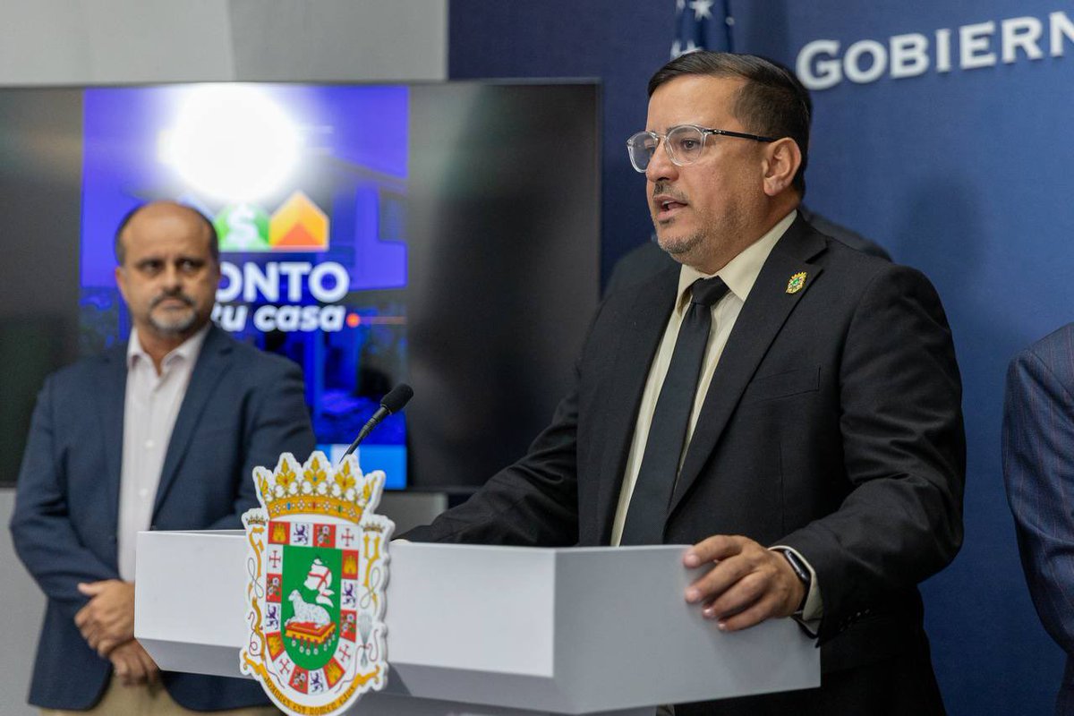 gobiernodepr's tweet image. Durante #EnRécord, se presentó una actualización interagencial sobre el programa Pronto Pa’ Tu Casa, el crecimiento en la construcción y las exportaciones, y una operación de transportación exitosa durante las SanSe con más de 268,000 pasajeros movilizados.
