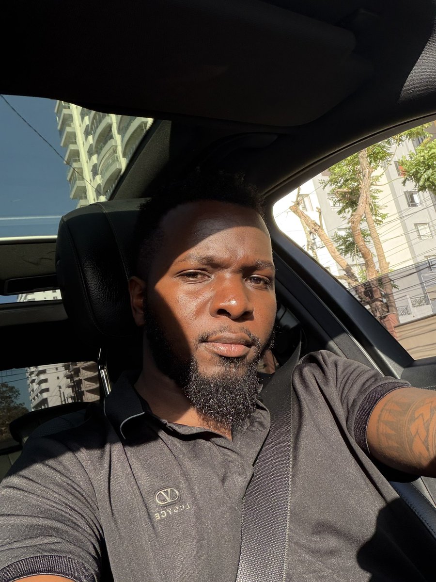 If you’re bold enough weekend can start now,close those laptops beloved. Mko?