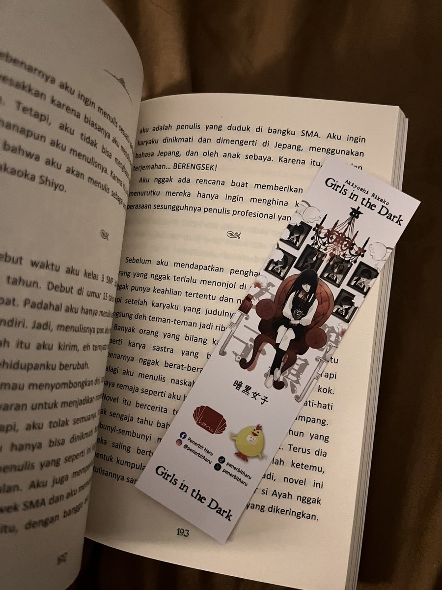 ackerjman's tweet image. The other of akiyoshi san’s book yg HAH HEH HOHH 😮‍💨 #GirlsintheDark