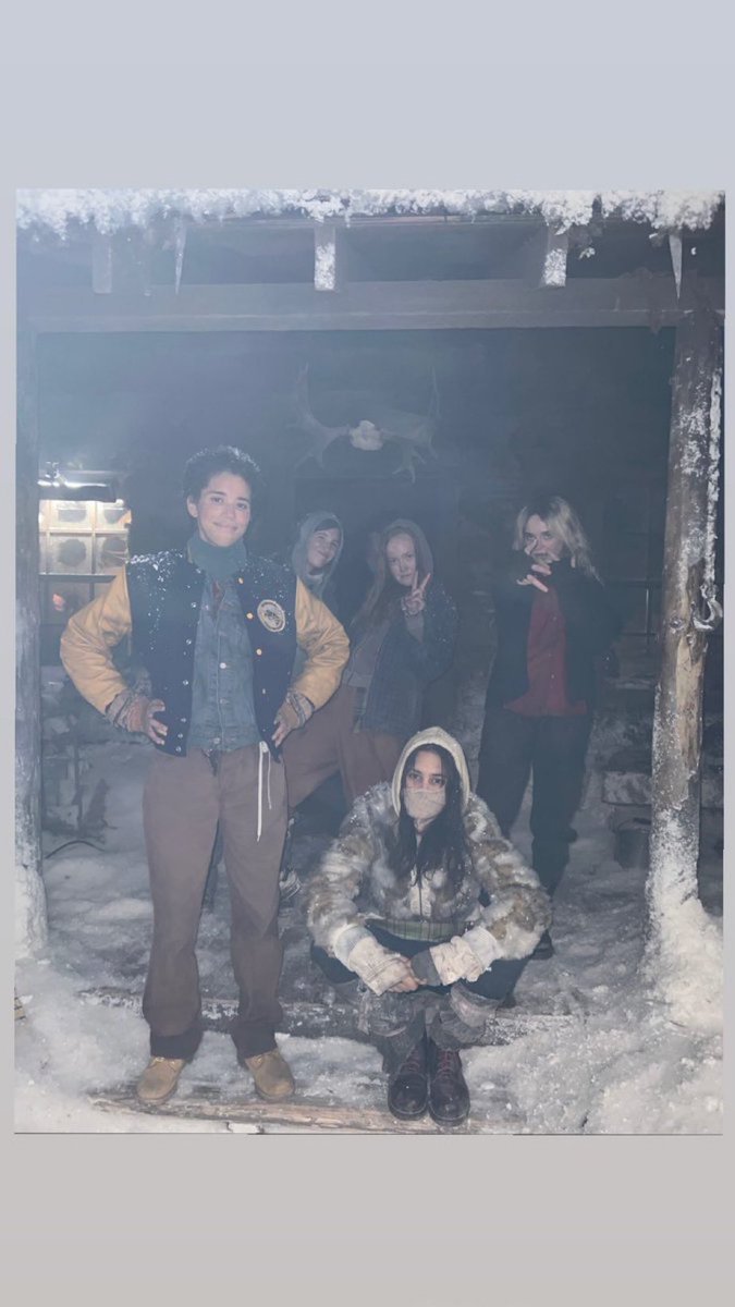 taissa thinker 💭 tweet media