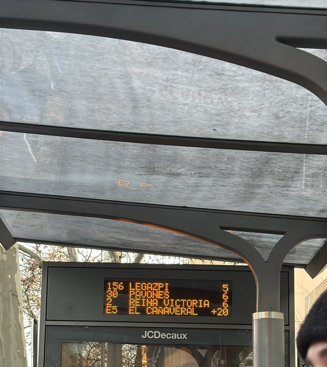 N_RGiner's tweet photo. Podéis explicar qué son estos tiempos de espera, @EMTmadrid ??? La única opción para ir a El Cañaveral y tiempos de espera infumables @MADRID @bcarabante https://t.co/FampTOsAMO