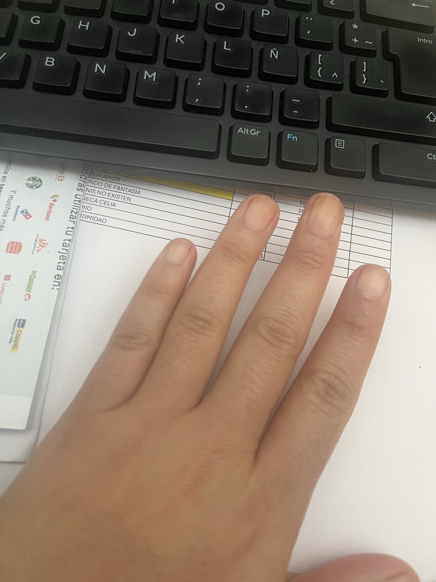 TITAReNTo's tweet photo. @marthadebayle @VeraZertucheMD @WRADIOMexico 😓😓😅😫 https://t.co/vjXdvtEvwk