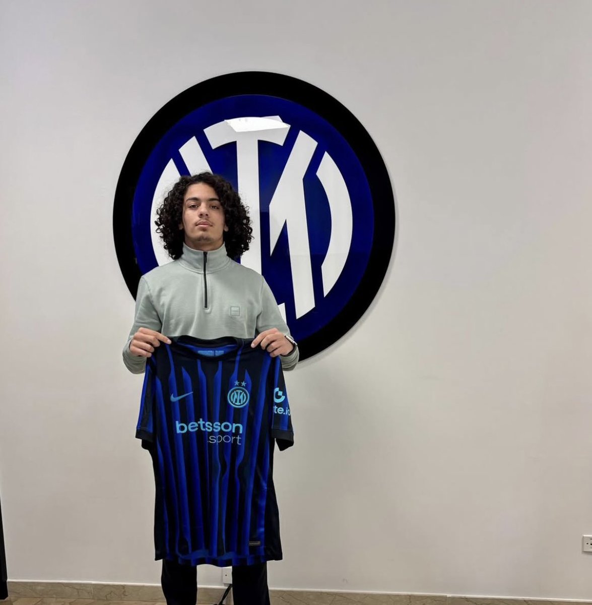 Inter FR tweet media