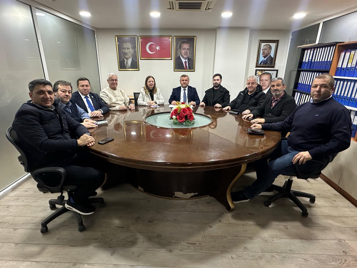 📌Yürütme Kurulu Toplantısı

🔹Partimizin Haftalık Olağan İlçe Yürütme Kurulu Toplantısını İlçe Başkanımız Ali İhsan ŞAHPAZ Başkanlığında, Yürütme Kurulu Üyelerimiz, Kadın Kolları Başkanımız Neriman ÇİVİCİ ve Gençlik Kolları Başkanımız Gencer ERDEN’in katılımıyla gerçekleştirildi