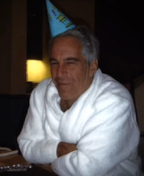 DevUntilRich's tweet image. Jeffrey Epstein birthday today time to send one of the biggest memed person last year on his birthday.

$JEB

tiktok.com/search?q=jeffr…