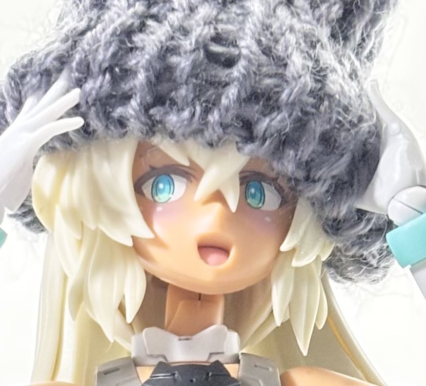 seven_fall_mod's tweet image. 同じフェイスパーツでも、顔の角度や目・口の隠し方などでこれだけ違った見せ方ができたりします
表情の見せ方が変われば、おのずとポーズのバリエーションも増えてゆきますよ