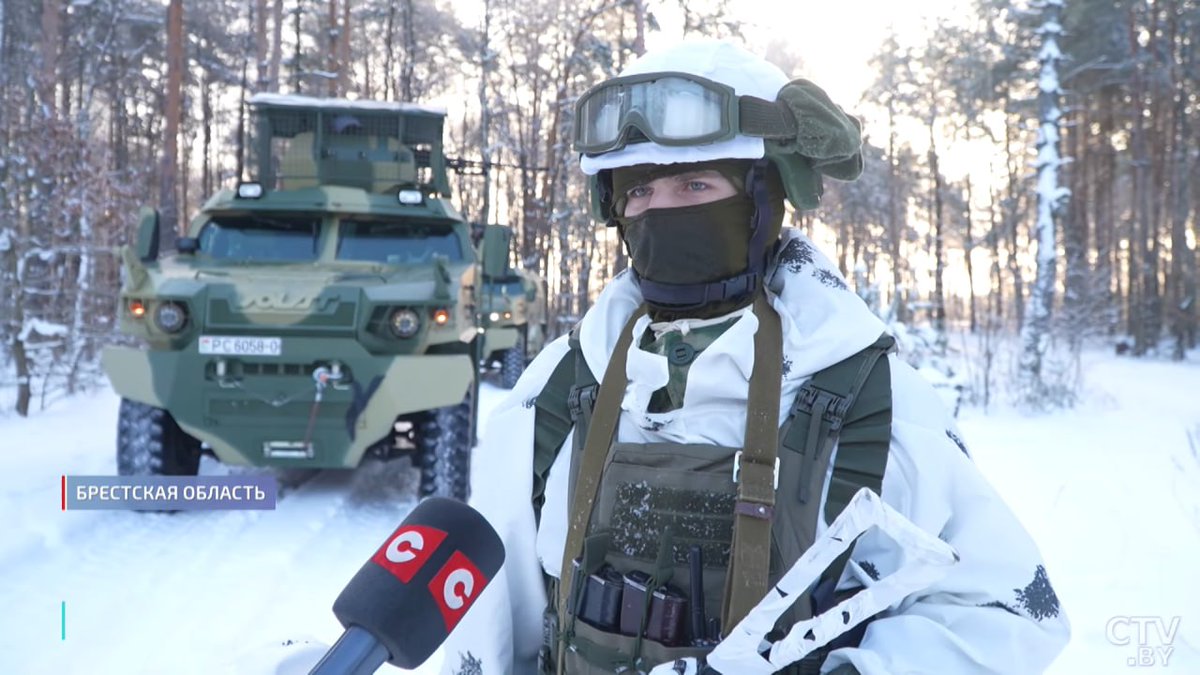 TheGreyPatriot_'s tweet photo. π§πΎπ·πΊ Today's training of Maneuver Group of Pinsk Border Guard Detachment.
#Russia #Belarus #Belarusian #Today #Training #Tactical #Pinsk #Border #Security #Police #BorderGuard #Combat #MRAP #APC #Volat https://t.co/6eZnpsnu8Z