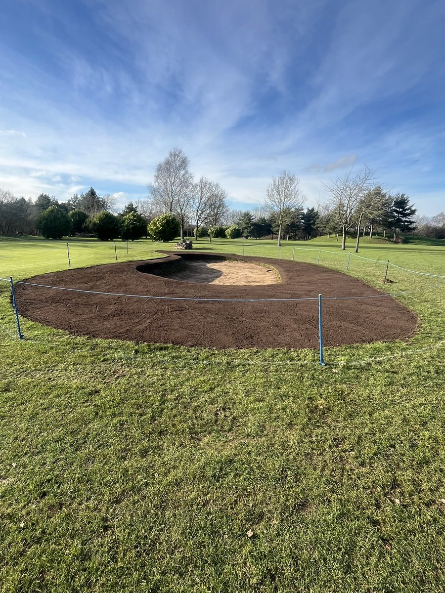 Whitefields Golf Club Greenkeepers tweet media