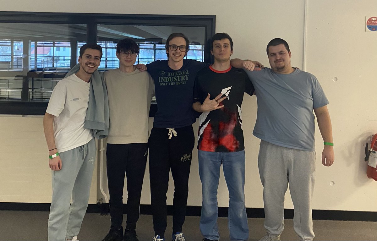 French Riviera Esport tweet media