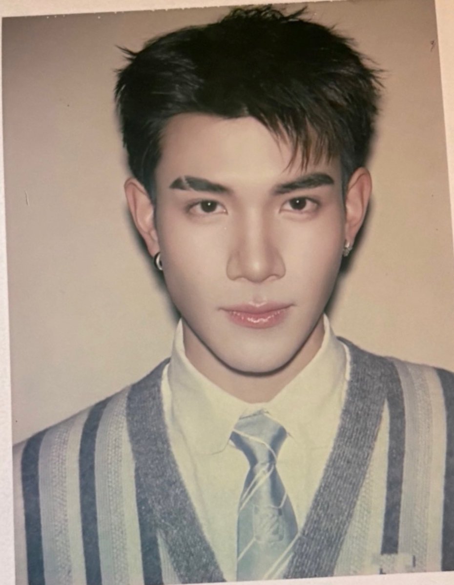 FourthOfficiall's tweet image. Omg! His face card! หล่อจนอยากร้องขอชีวิต 😭😭😭😭😭😭😭😭😭😭😭😭😭😭😭😭😭😭😭😭😭😭😭😭😭😭😭😭😭😭😭😭😭😭😭😭😭

FOURTH LV FRONT ROW PFW26
#LVMENFW26xFOURTH 
#LVMenFW26 #LouisVuitton
#Fourthnattawat #โฟร์ทณัฐวรรธน์