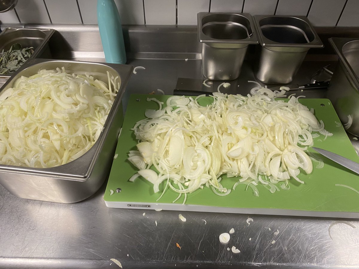 Pas verser une larme je ne pleure qu’à cause des femmes