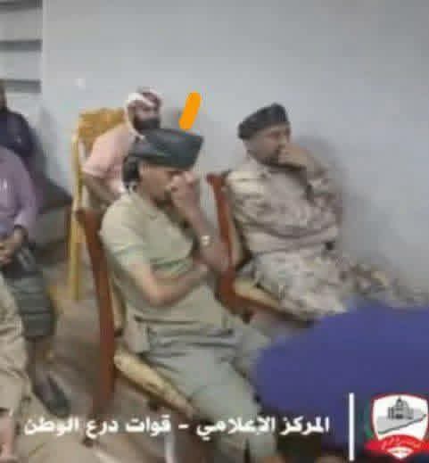 نحن ضد السعودية والسعودية إرهابية وتدعم الإرهاب ومدري ايش .
لما جاء اللواء الشهراني إلى بين ايديهم:
#عن_قرود_المثلث_أحدثكم