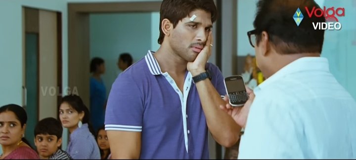 JakisPlot's tweet image. Okka arisa tinna anthe sachipotunna noppitho vammo 😭