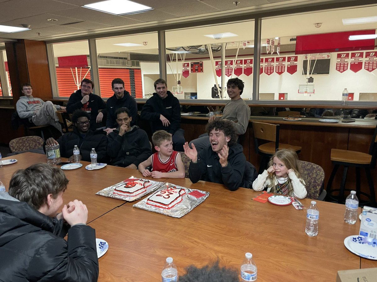 Oneonta State Men's Basketball tweet media