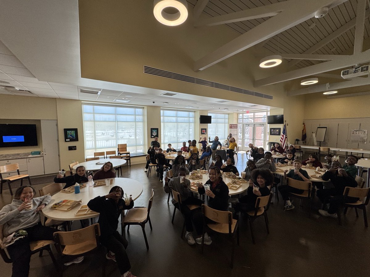 These 4th grade students earned pizza and root beer floats today for going above and beyond by completing their optional 4th grade Christmas packet over breakfast! Way to go, kids!