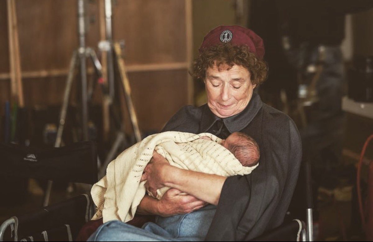 BTS of #CallTheMidwife Series 5. 

Adding Linda to the cast as Nurse Crane was the best decision, her relationship with Miss Higgins is beautiful to watch. What is your favourite Phyllis scene?

#LindaBassett #NursePhyllisCrane