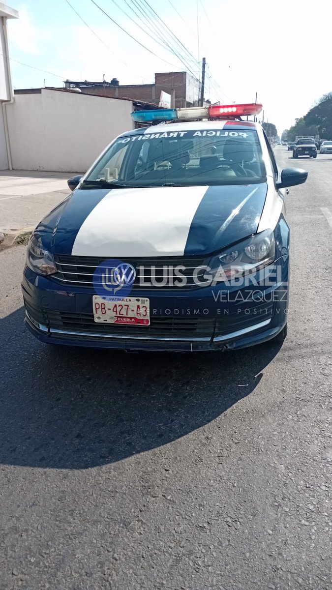 soyluisgabriel1's tweet image. 😡📢 ¡Abuso de autoridad en Cholula!

Conductor acusa que policías lo multaron pese a mostrar licencia vigente del #Edomex, con el argumento de que “no era la correcta”. 🙄
@TonantzinFdz @GobiernoCholula 

📲 Síguenos en @atiemponot.