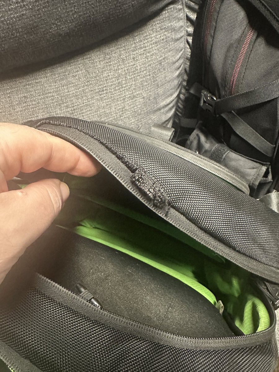 DeadSpider tweet media