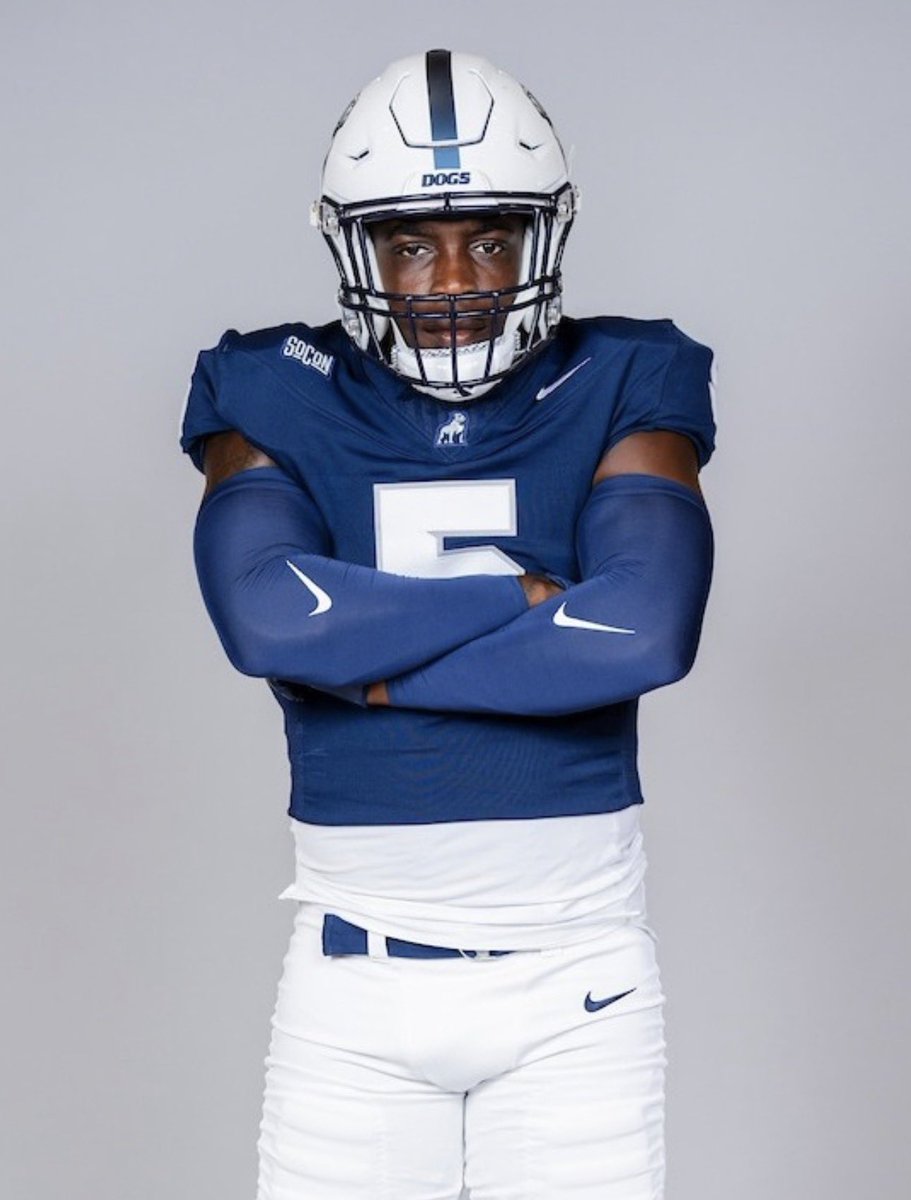 DavonSmith09's tweet image. #TYJ After a great conversation with @ChrisLandrum46, I am extremely blessed to have received an offer from Samford University! #dawgs

@DezBlackCoach @DonnieBaggs_ @fb_westfield @coach_u87 @vypehouston @STE_ELITE