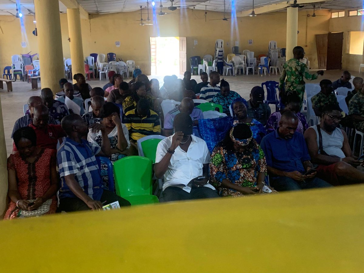 osunofficial's tweet photo. NYSC Osun SC, Mr. Ekeng Kubiangha, charges Camp Officials on discipline, synergy, welfare excellence, and respectful leadership ahead of the 2026 Batch A Stream I Orientation at Ede Camp.
#NYSCOsun #BatchA2026 #Discipline #Teamwork #Welfare #ServiceExcellence
https://t.co/HlmZ3okFfj