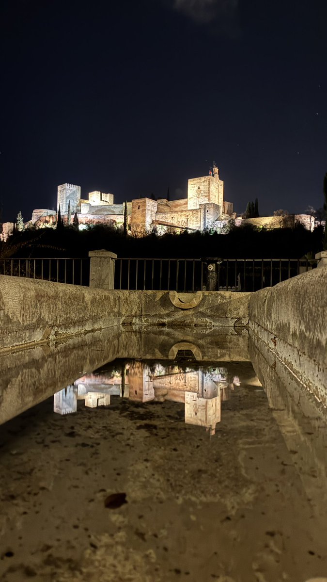 Samuel_MR17's tweet image. Otra noche en Granada