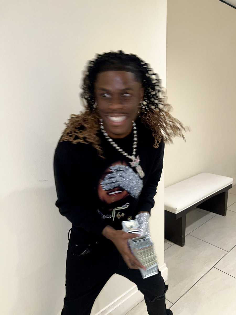 Unghetto 🍯 tweet media