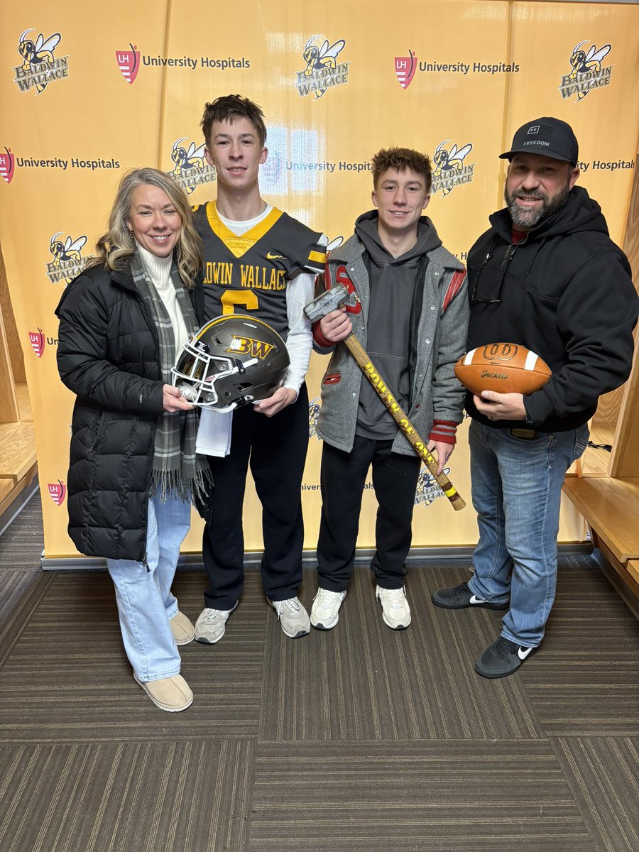 Sam McLean tweet media